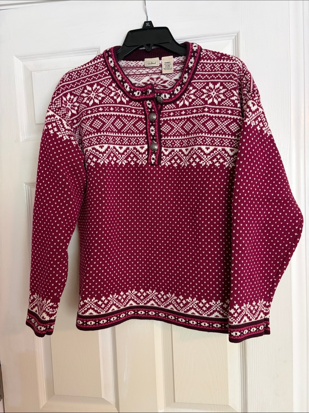 L.L. Bean Nordic 100% cotton vintage Raspberry and White sweater Women’s size xl